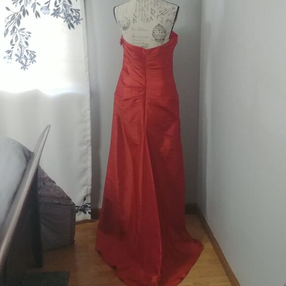 NWT Bella Formals VE-D135 16 Strapless Red Special Occasion/Prom dress - Picture 5 of 14